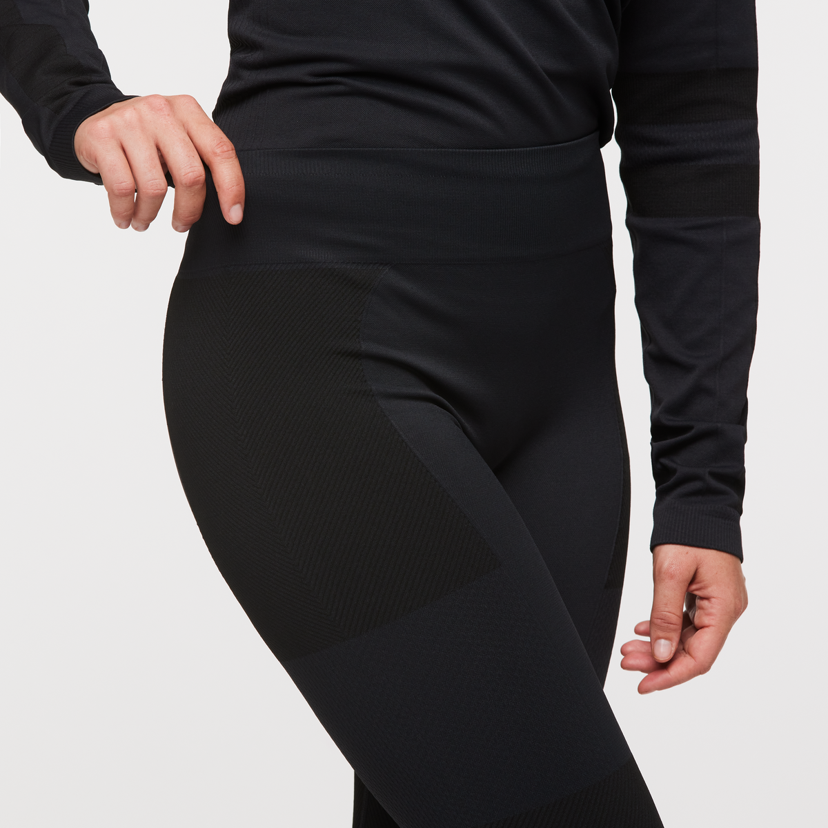 Debajo Seamless Baselayer Tight - Women's - Image 5